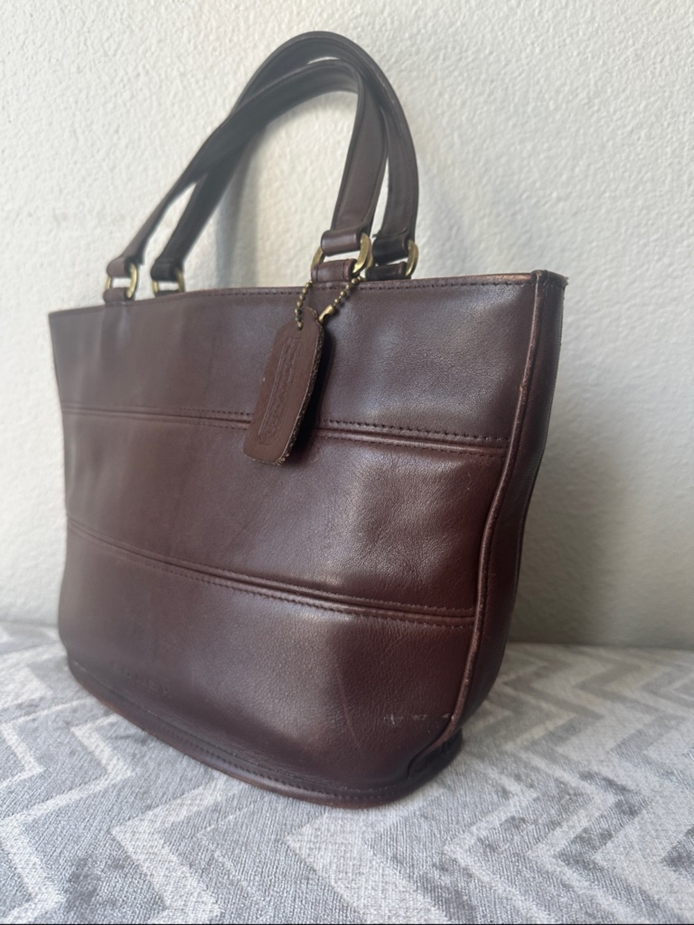 Vintage Coach “Tribeca” style 9081
Mahogany Small Satchel